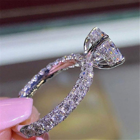 Charm full zircon crystal engagement ring fashion ladies ring new 2018